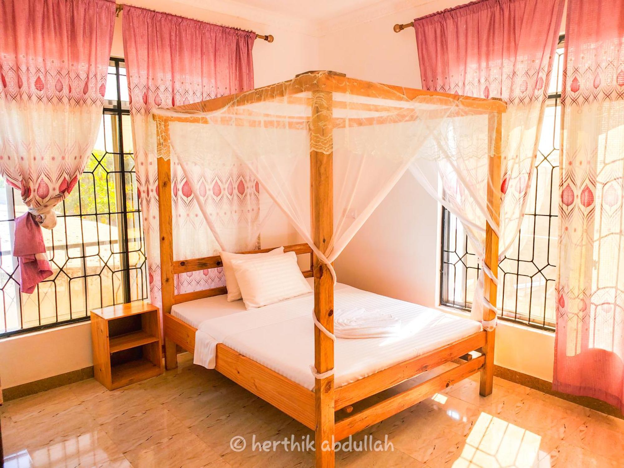 Raha House Bed & Breakfast Nungwi Exterior photo